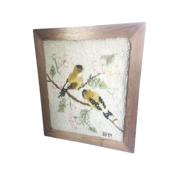 Vintage Hook Loop 2 Birds on a Branch Rug Piece Wood Frame Wall Hanging - Picture 2 of 5